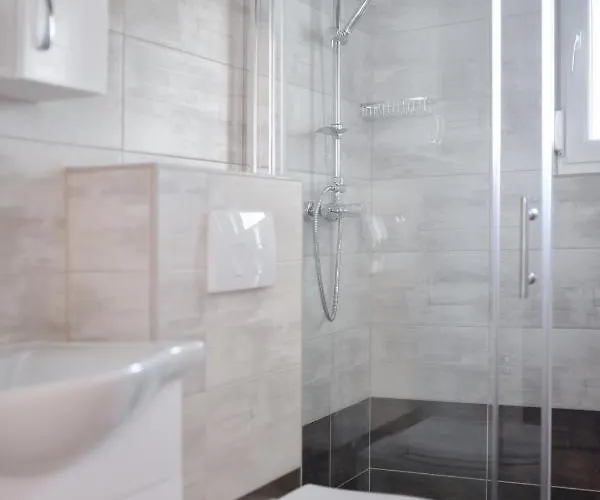 J&m 아파트 Sukošan