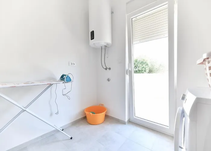 J&m 아파트 Sukošan